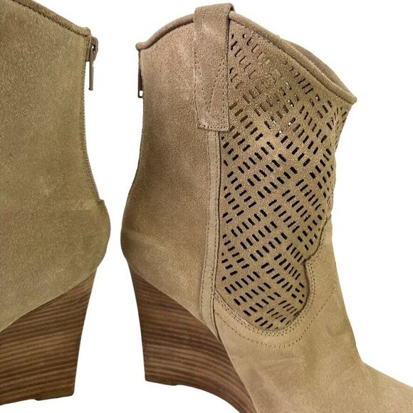 Crown Vintage Iris Womens Suede Stacked Wedge Western Leather Boots Ankle sz 8 - Picture 3 of 16